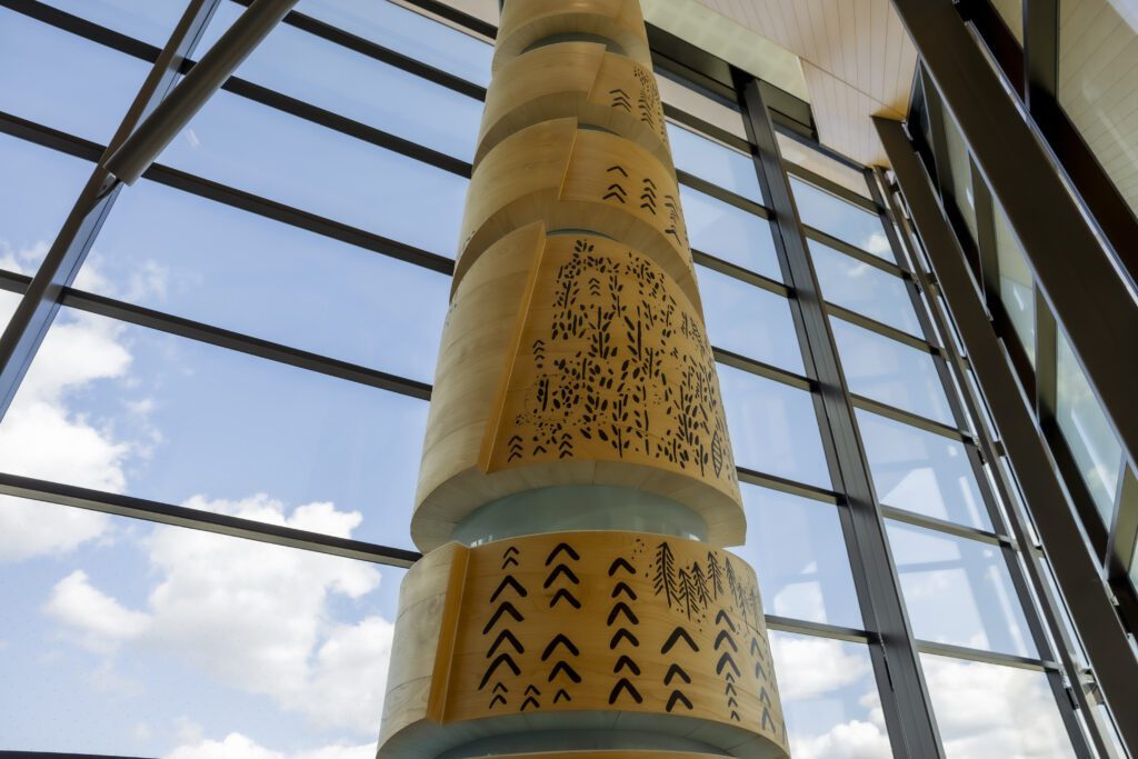 Anishinaabeyaadiziwin Miikana. Indigenous marking at the North campus.