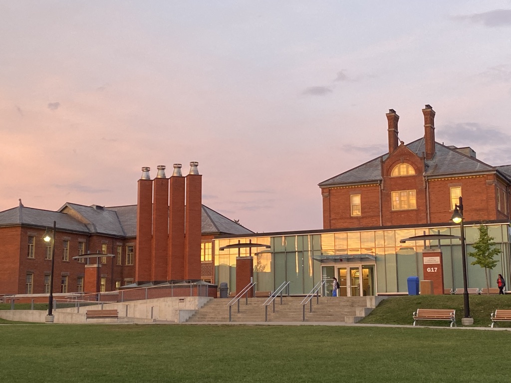 Humber Lakeshore courtyard and cottages during sunset. 